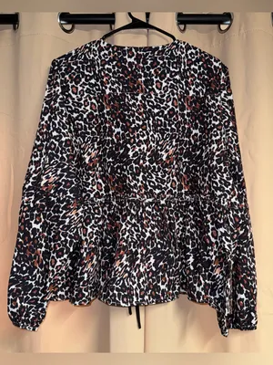 Amazon NEW cheetah print blouse thumbnail 3