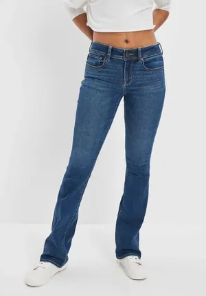 American Eagle Next Level Stretch Kick Boot Jean 2 Women’s Blue 4331 thumbnail 1