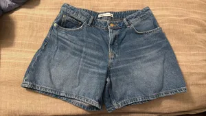 ZARA Shorts Boyfriend thumbnail 1