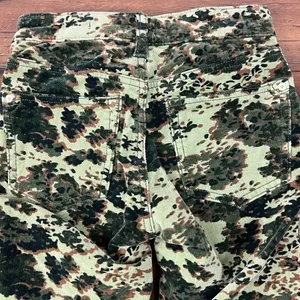 Anthropologie Pilcro Green Print Corduroy Skinny Pants - Size 24P thumbnail 7