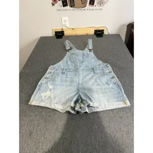 Old Navy women's light wash denim shortalls L 3" inseam button 5-pocket thumbnail 2