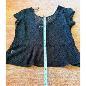 Hinge Black Lace Top Bow Back Size L Stretch thumbnail 6