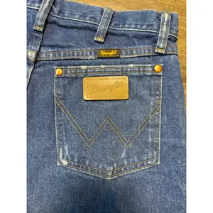 Wrangler Cut Off Denim Jean High Rise Shorts Frayed Hem thumbnail 5