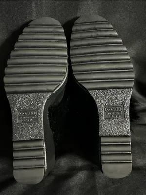 Coach Women’s Vintage Kaela Black Genuine Rabbit Fur Suede Platform Slides 7.5 thumbnail 9