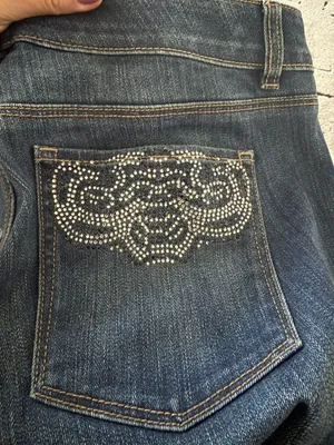 WHITE HOUSE BLACK MARKET WHBM Blanc Dark Wash Embellished Jeans Size 8 thumbnail 7