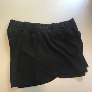 Calia Women’s High-Rise Step Up Shorts Pure Black thumbnail 4