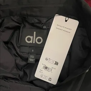 ALO Yoga NWT Socialite Shacket Jacket in Black Oversized Fit with Pockets Size S thumbnail 11