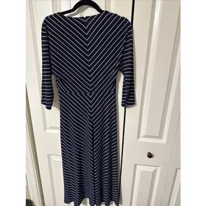 Lauren Ralph Lauren Navy And White Striped Jersey Midi Dress W 3/4 Sleeve Sz 4 thumbnail 3