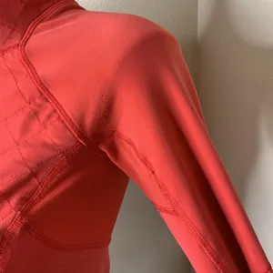 Lululemon Toasty Tech Quilted Elbow Love Red Coral 1/2 Zip Jacket Coat Sz 2 thumbnail 9