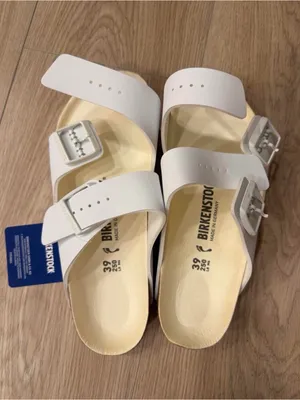 Birkenstock Arizona Sandals - White thumbnail 2