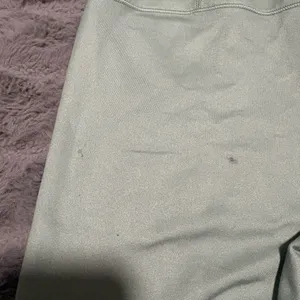 Reversible Sage Green Athletic Shorts Women’s Small Stretch Workout thumbnail 7