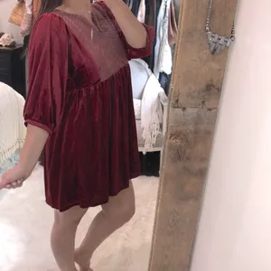 Hayden size medium cranberry new with tags crushed velvety holiday dress thumbnail 2