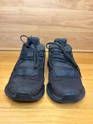 On Running Black Women's Sneakers - Size 7.5 thumbnail 3