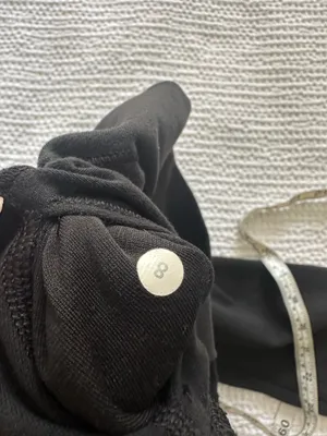 Lululemon high waisted Capri leggings vintage thumbnail 4