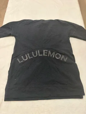 Lululemon Oversized Logo Hoodie Pullover - Size 6 thumbnail 2