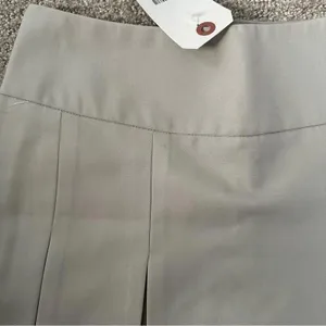 Miss Selfridge Pleated Mini Skort STONE NWT Size 4 thumbnail 9