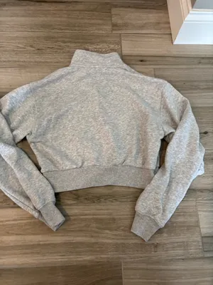 TNA Crop Aritzia 1/4 Zip Sweatshirt thumbnail 3