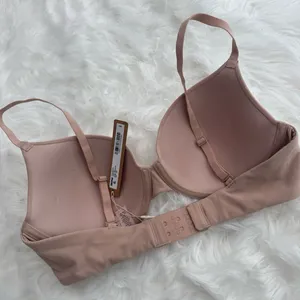 Skims Fits Everybody T-shirt Demi Bra Mica Size 34C thumbnail 6
