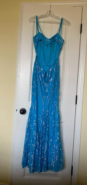 Prom Dress thumbnail 5