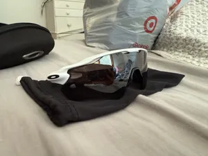 Oakley Radar Sunglasses thumbnail 2