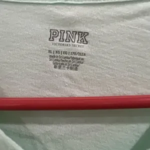 PINK Victoria's Secret NWT Cotton Long Sleeve Crew Neck Snap On Shirt Green XL NWT thumbnail 2