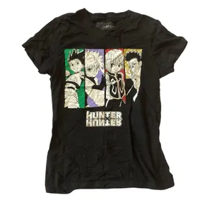 Hot Topic Hunter X Hunter Character Panel Girls T-Shirt thumbnail 6