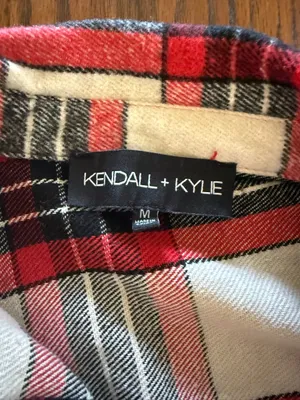 Kendall + Kylie Red Plaid Cropped Flannel Shacket Size Medium thumbnail 2