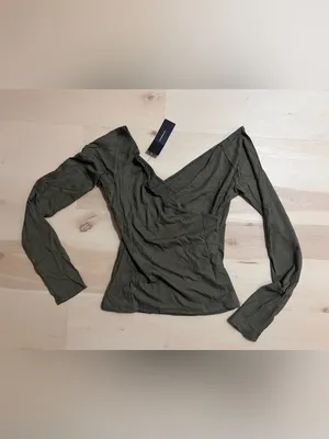 Lulus NWT Women Small Khaki Olive Green Long Sleeve Ribbed Fitted Wrap Top thumbnail 8