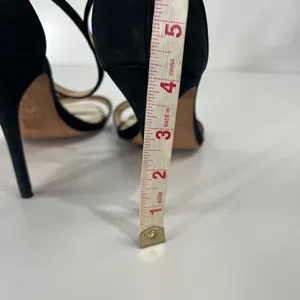 Coach Hampton Black Leather Heels Gold Buckle Detail ankle strap US Size 9.5B thumbnail 12
