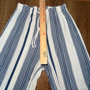 H&M Blue White Striped Wide Leg Pants Womens M Boho casual nautical pull on thumbnail 5