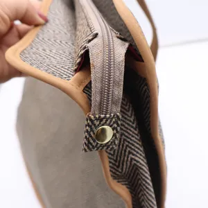 C. Wonder Tote Bag Women Large Herringbone Tan Black Pink Lining Fair thumbnail 5