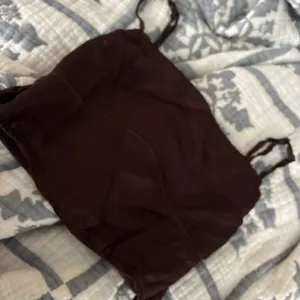 Aerie tank thumbnail 1