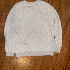 Stoney Clover Lane Heather Gray Sweatshirt top shirt woman’s large EUC thumbnail 6