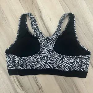 Nike Pro Sports Bra with pads size large thumbnail 2