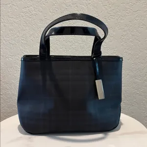 Burberry handbag thumbnail 2