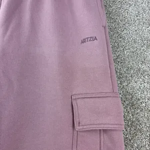 Aritzia Tna Mega Fit Cargo Joggers Women M Cozy Sweatfleece Pink Oversized Baggy thumbnail 2