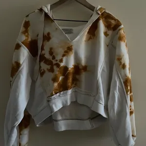 Urban Outfitters Tie Die Cropped Hoodie thumbnail 8