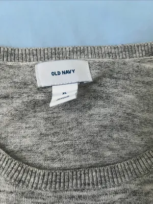Old Navy Light Gray Marled Crewneck Sweater thumbnail 3