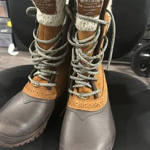 The North Face Shellista Water Proof Brown and Cream Snow Boots thumbnail 11
