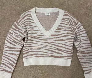 Le lis Tiger Striped Cropped Sweater thumbnail 1