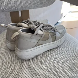 Nike Womens Court Vision Alta TXT Low Top Sneakers in Cream / Tan thumbnail 4