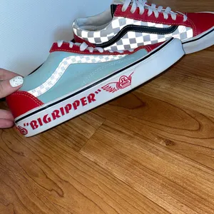 Rare/Limited edition reflective vans thumbnail 6