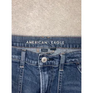American Eagle Super High Rise Baggy Straight Cargo Jeans Size 12‎ Short Denim thumbnail 3