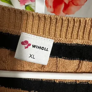 H75. Wiholl black and tan striped cardigan Size XL thumbnail 3