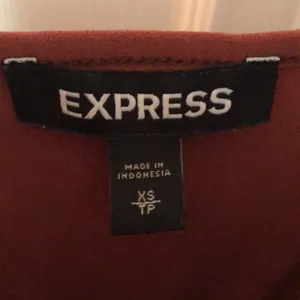 Express jumpsuit, adjustable shoulder straps, missing belt thumbnail 6