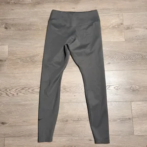 Nike Therma-FIT Womens Medium Gray Athletic‎ Leggings Dri-FIT Athleisure thumbnail 2