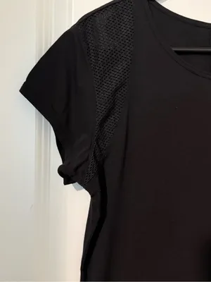 Athleta Size ST Black Short-Sleeve Active Tee‎ with Mesh Shoulders #61 thumbnail 3