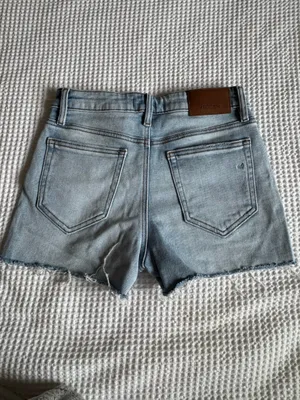 Hidden Jeans Shorts thumbnail 4