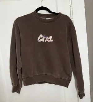 Aritzia TNA Cozy Crewneck Sweatshirt thumbnail 1
