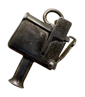 Vintage Sterling Silver Mailbox Charm Opening Door Movable Flag 1.61g Pendant thumbnail 1